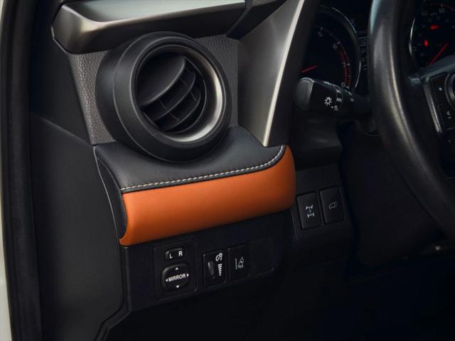 2018 Toyota RAV4 SE