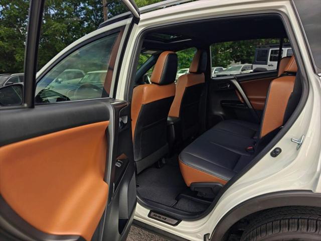 2018 Toyota RAV4 SE