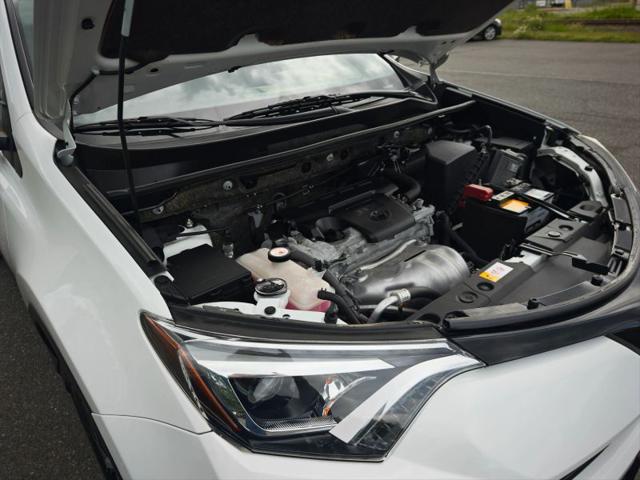 2018 Toyota RAV4 SE