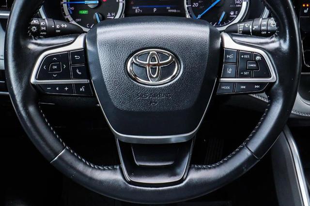2022 Toyota Highlander Hybrid XLE