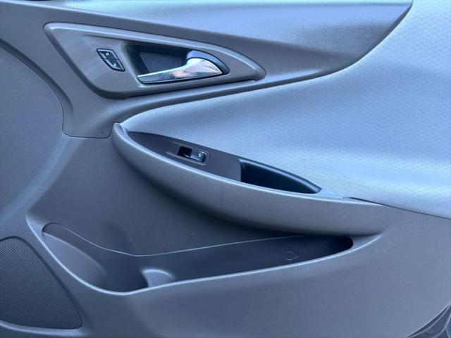 2021 Chevrolet Malibu FWD LT