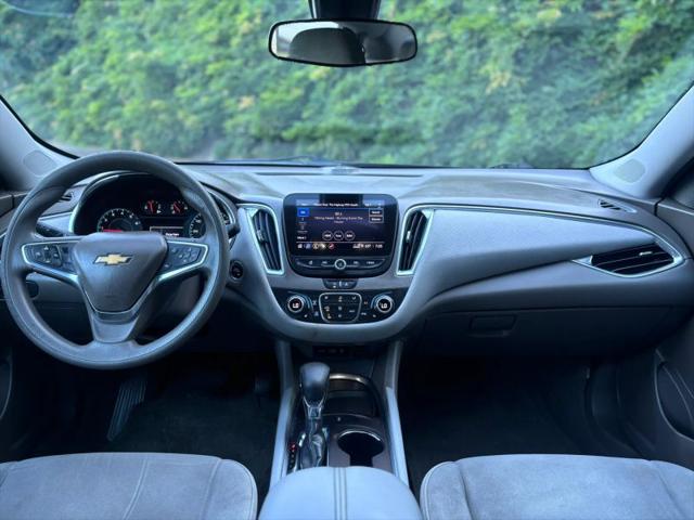 2021 Chevrolet Malibu FWD LT