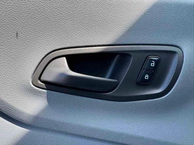 2018 Ford Transit Extended Length w/Sliding Side Door w/LWB