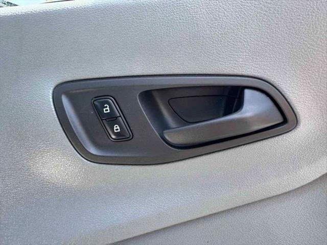2018 Ford Transit Extended Length w/Sliding Side Door w/LWB