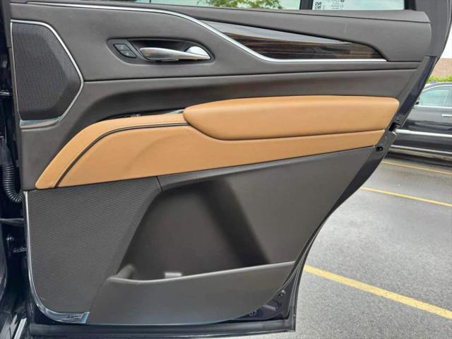 2022 Cadillac Escalade 4WD Sport