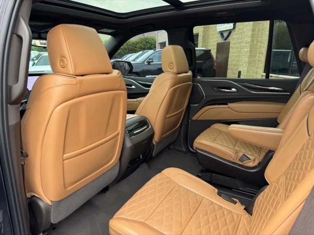 2022 Cadillac Escalade 4WD Sport