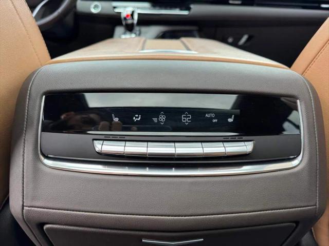2022 Cadillac Escalade 4WD Sport