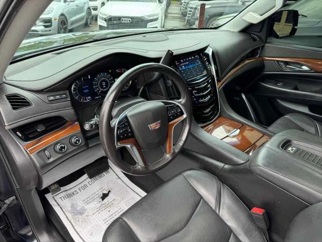 2018 Cadillac Escalade Luxury