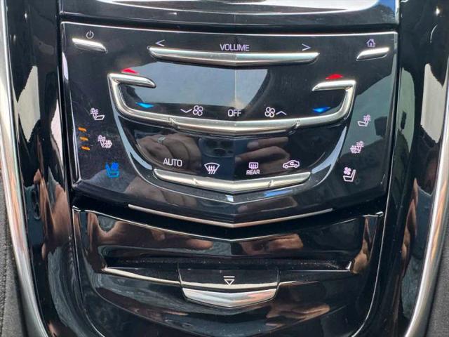 2018 Cadillac Escalade Luxury