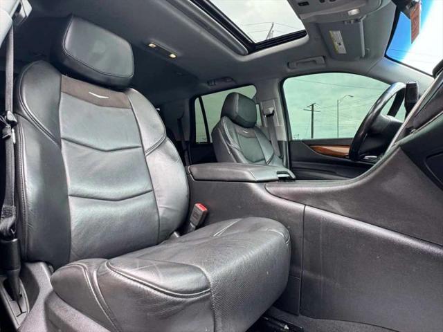 2018 Cadillac Escalade Luxury