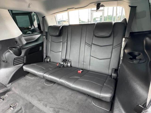 2018 Cadillac Escalade Luxury