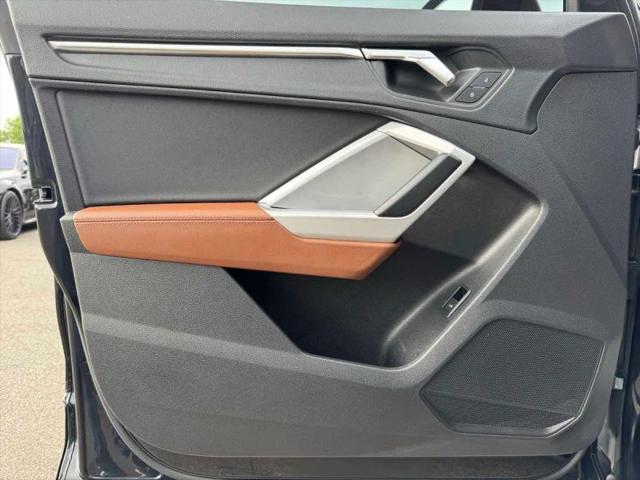 2022 Audi Q3 Premium 45 TFSI S line quattro Tiptronic