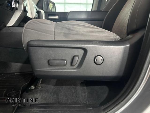 2016 Toyota Tundra SR5 5.7L V8