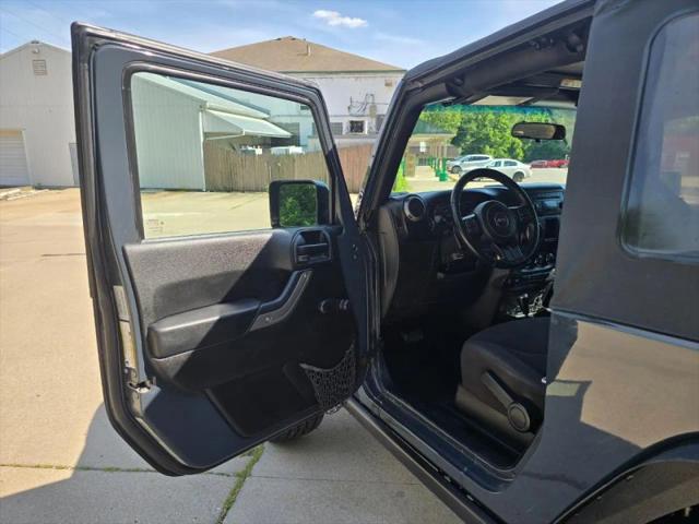 2017 Jeep Wrangler Willys Wheeler