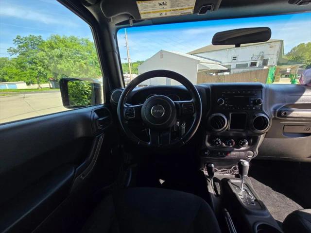 2017 Jeep Wrangler Willys Wheeler