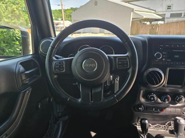2017 Jeep Wrangler Willys Wheeler