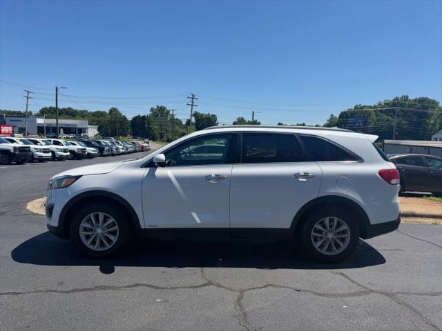 2017 Kia Sorento 2.4L LX