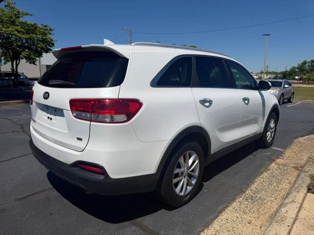 2017 Kia Sorento 2.4L LX