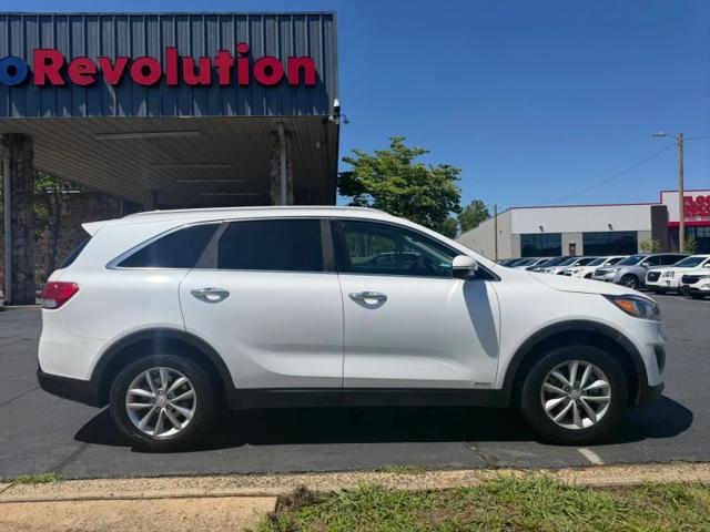 2017 Kia Sorento 2.4L LX