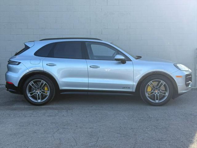 2025 Porsche Cayenne GTS