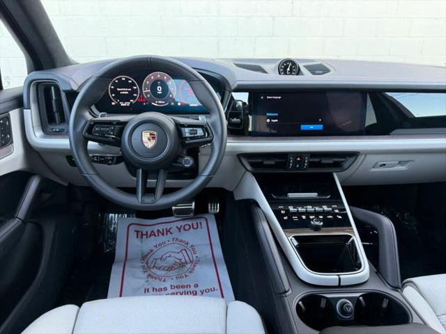 2025 Porsche Cayenne GTS