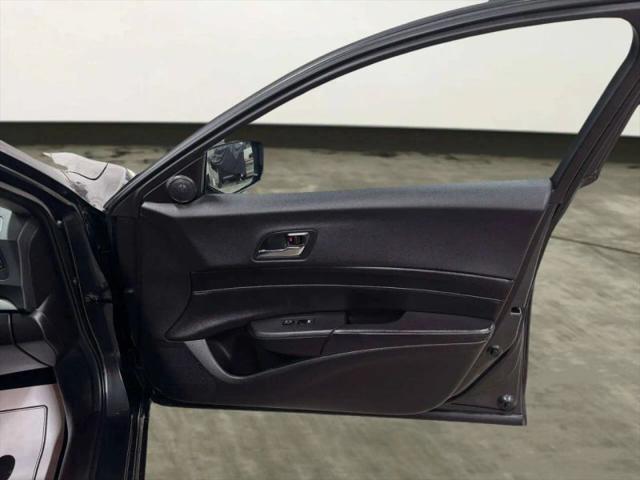 2016 Acura ILX Premium Package