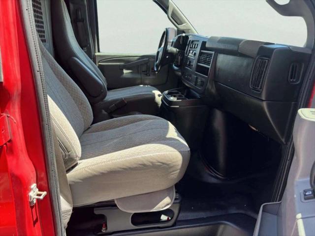 2017 Chevrolet Express Work Van