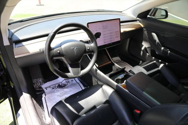 2019 Tesla Model 3 Mid Range