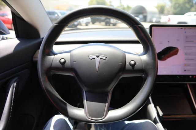 2019 Tesla Model 3 Mid Range