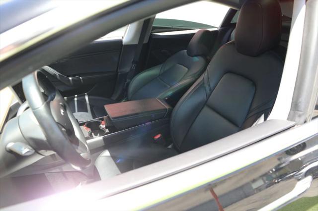 2019 Tesla Model 3 Mid Range