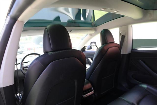 2019 Tesla Model 3 Mid Range