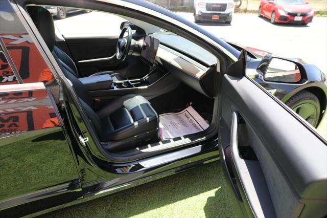 2019 Tesla Model 3 Mid Range