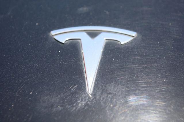 2019 Tesla Model 3 Mid Range