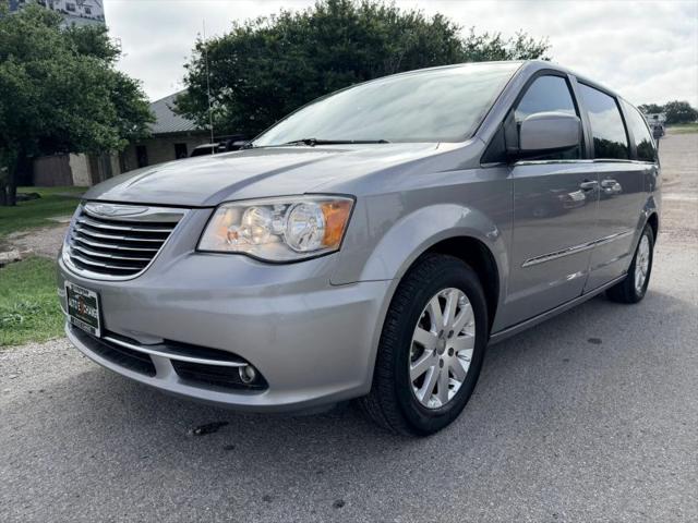2016 Chrysler Town & Country Touring for sale in Marble Falls, TX
