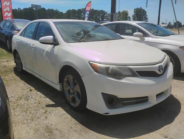 2014 Toyota Camry SE Sport