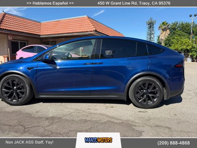 2023 Tesla Model X Standard Range