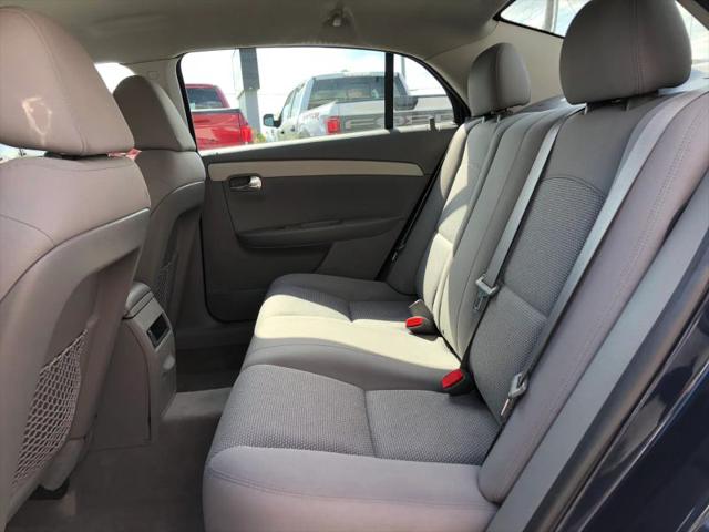 2011 Chevrolet Malibu LS