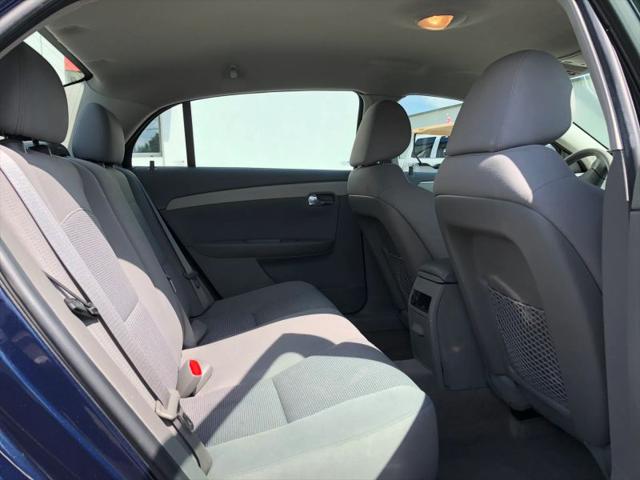 2011 Chevrolet Malibu LS