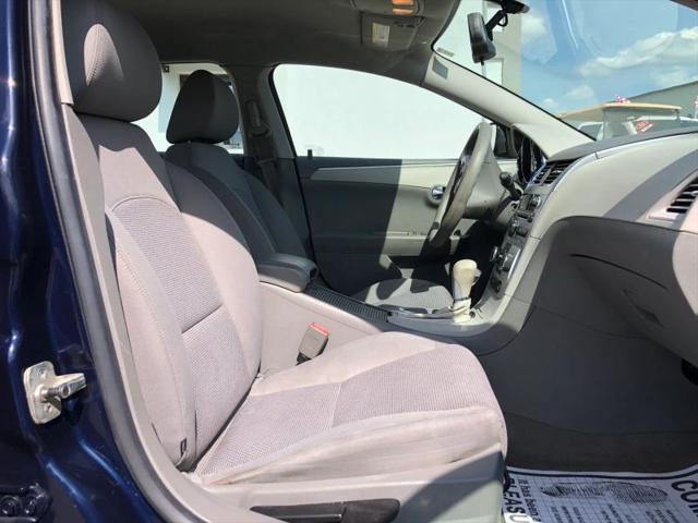 2011 Chevrolet Malibu LS