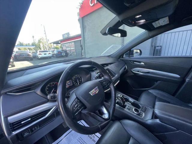 2019 Cadillac XT4 Premium Luxury