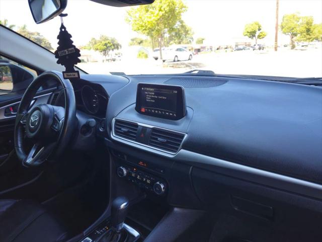 2018 Mazda Mazda3 Touring
