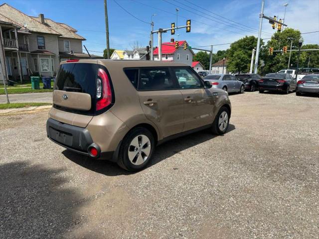 2016 Kia Soul Base