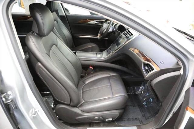 2014 Lincoln MKZ Base