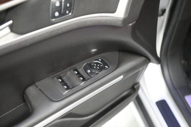 2014 Lincoln MKZ Base