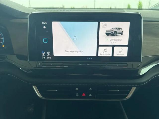 2025 Volkswagen Atlas 2.0T SE w/Technology