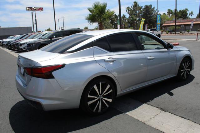 2021 Nissan Altima SR FWD