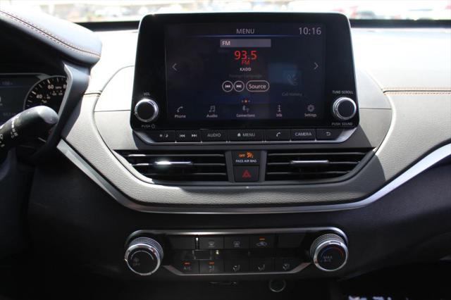 2021 Nissan Altima SR FWD