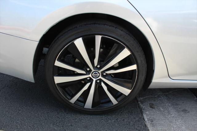2021 Nissan Altima SR FWD