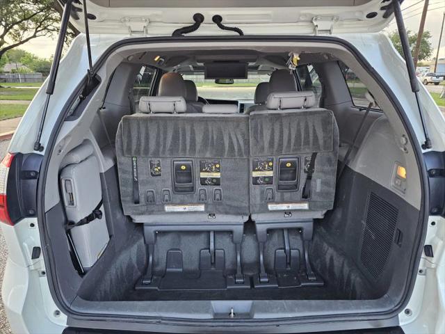 2018 Toyota Sienna XLE Premium 8 Passenger