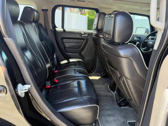 2007 HUMMER H3 Base